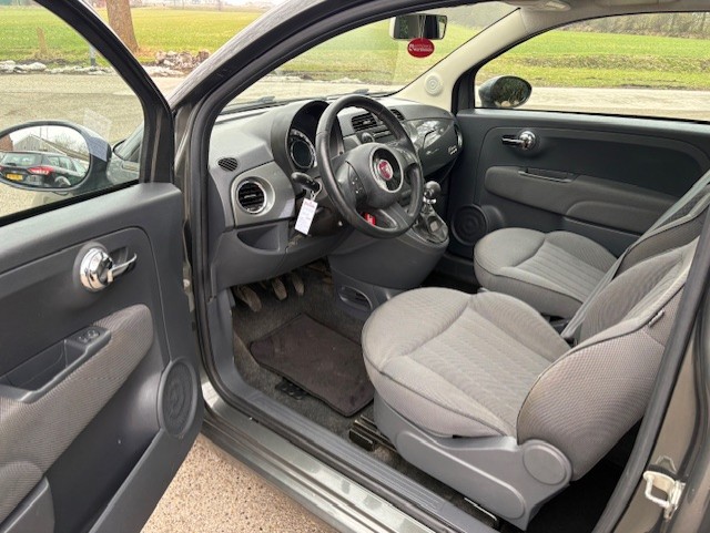 
								Fiat 500 1.2 full									