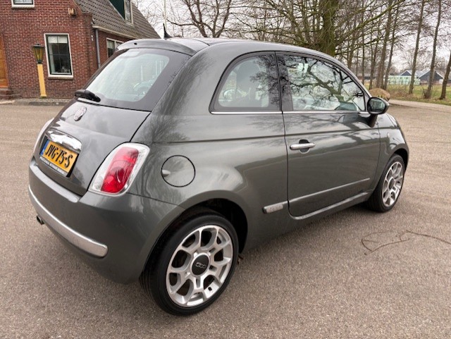 
								Fiat 500 1.2 full									
