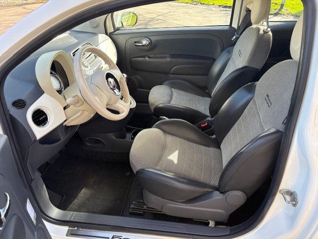 
								Fiat 500 Benzine full									